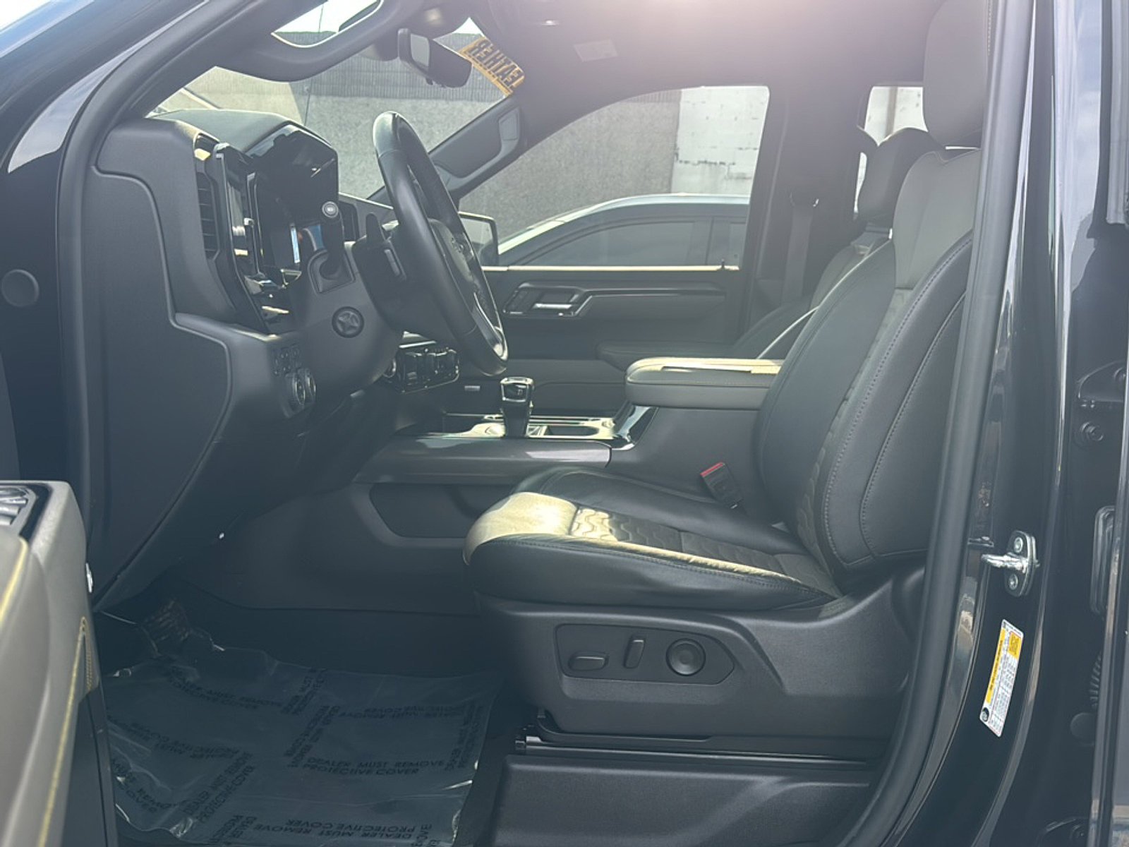 2024 Chevrolet Silverado 1500 ZR2 - Photo 15