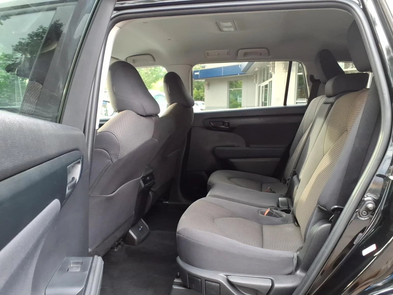 Used 2022 Midnight Black Metallic Toyota LE image 16