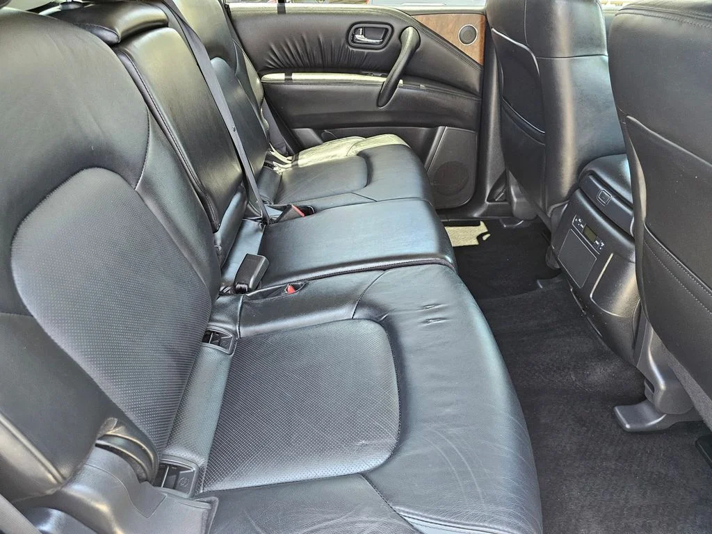 Used 2023 White Nissan SL image 14