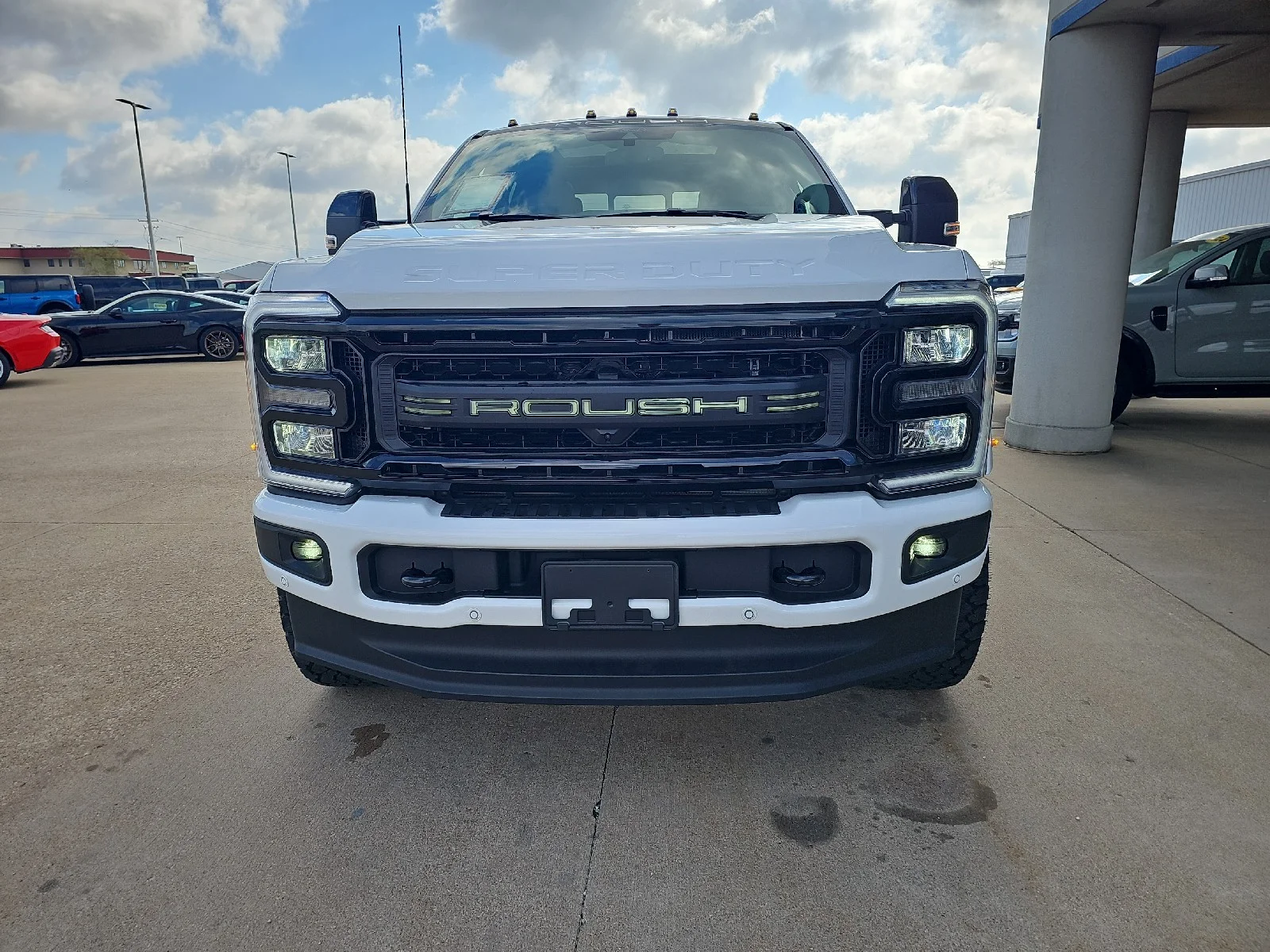 New 2026 Oxford White Ford F-250® Lariat® image 30