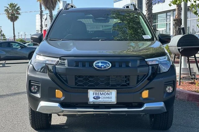 New 2026 CRYSTAL BLACK SILICA Subaru Wilderness image 6