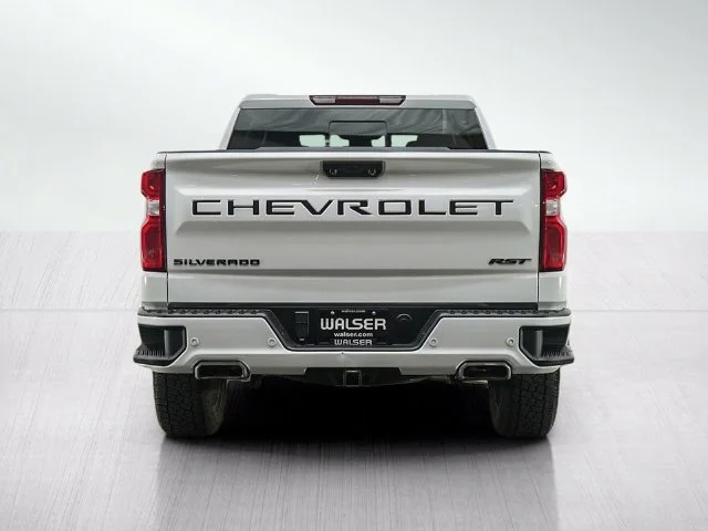 Used 2024 Summit White Chevrolet RST image 4