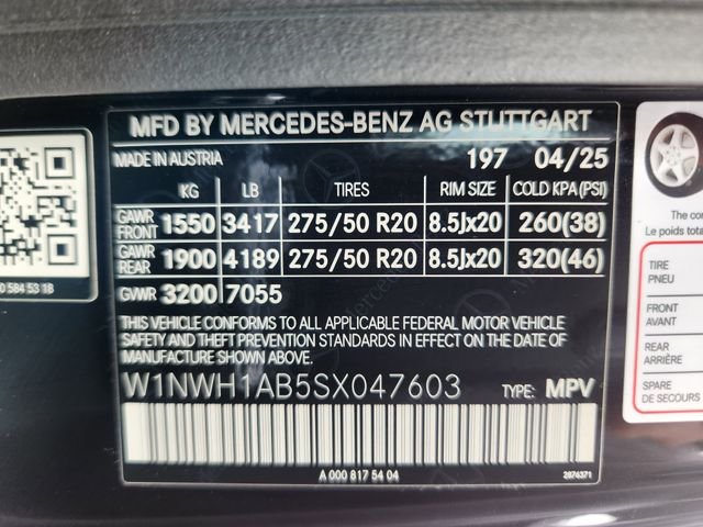 Certified Used 2025 White Mercedes-Benz G 550 image 32