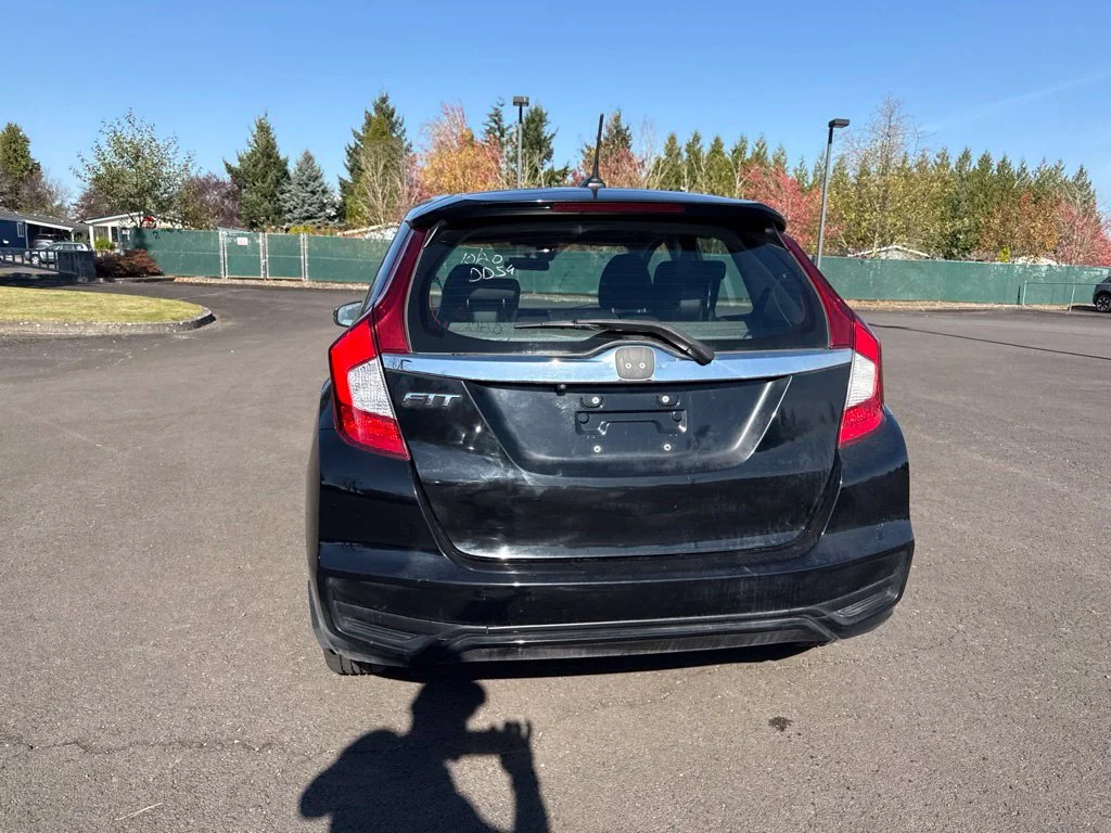 Used 2018 Crystal Black Pearl Honda EX image 6