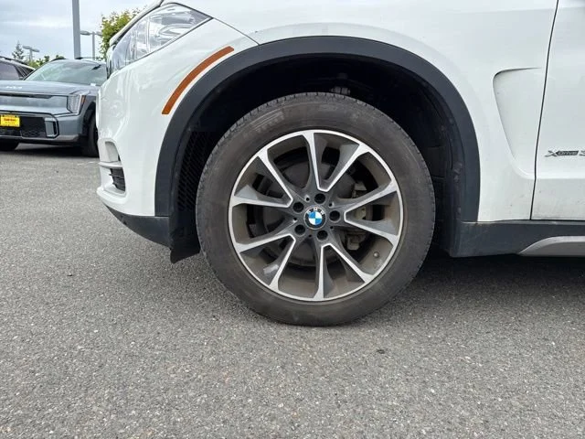Used 2017 Alpine White BMW xDrive35i image 22