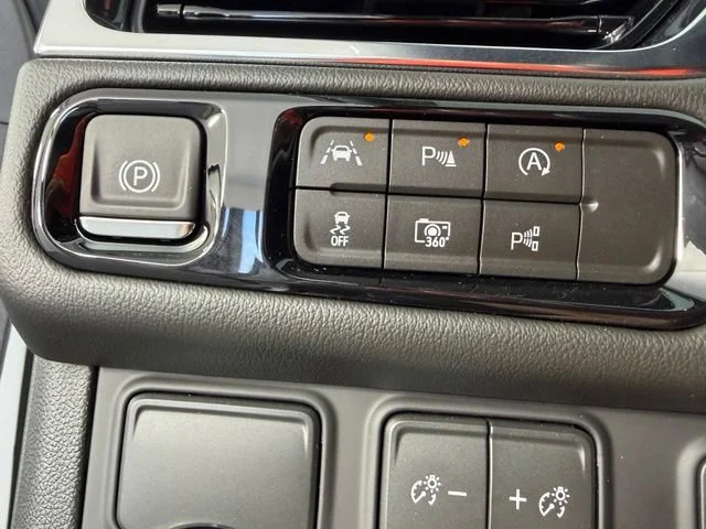 2026 GMC Yukon XL Elevation - Photo 23