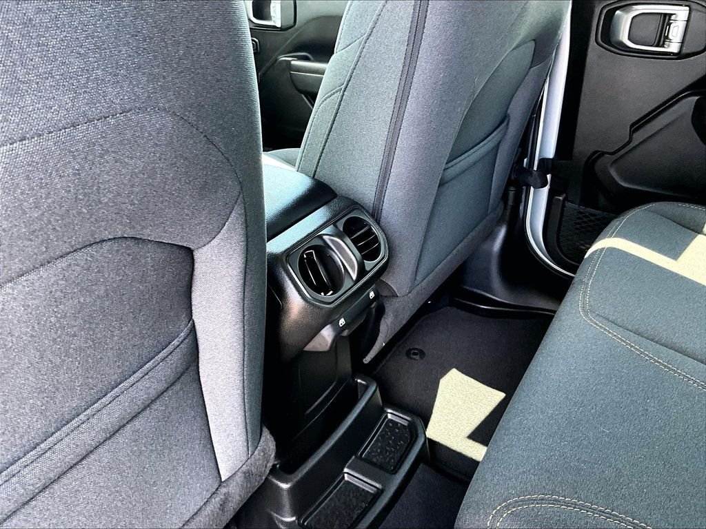 Used 2024 Silver Jeep Sport S 4xe image 26