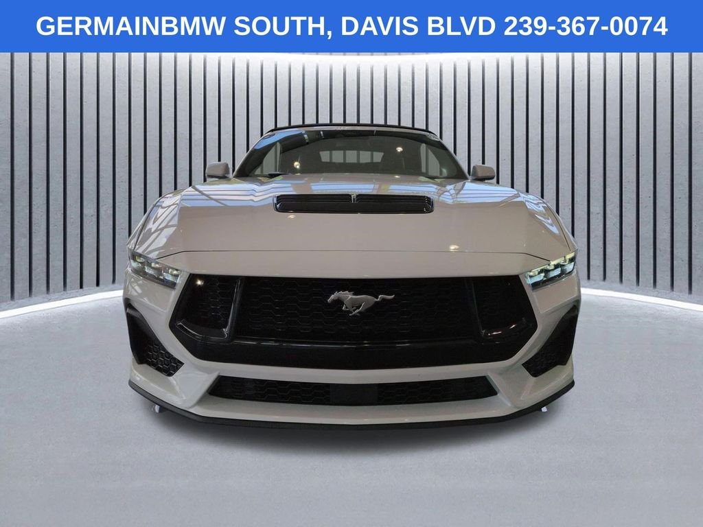 Used 2025 Oxford White Ford GT Premium image 10