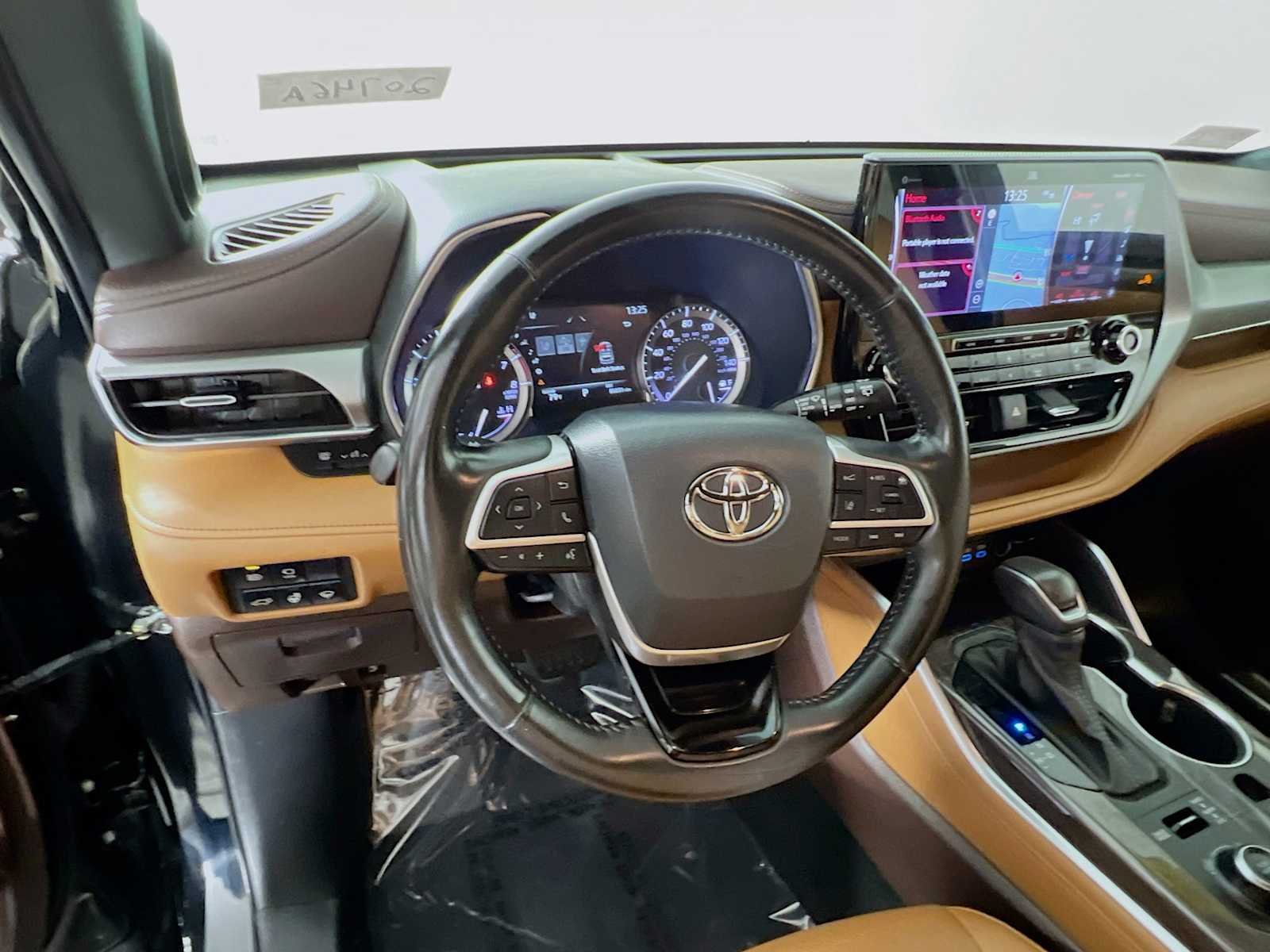 Used 2022 Midnight Black Metallic Toyota Platinum image 11