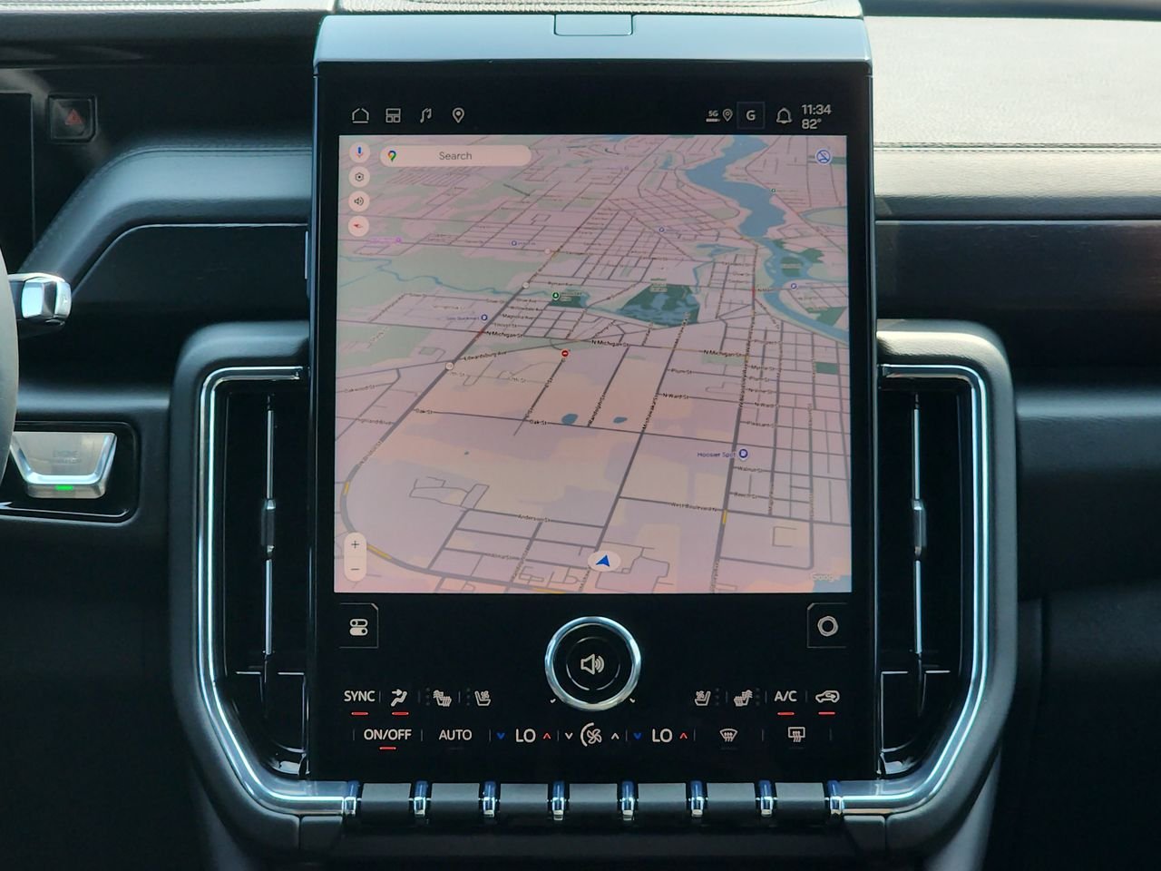 2026 GMC Yukon Denali - Photo 17
