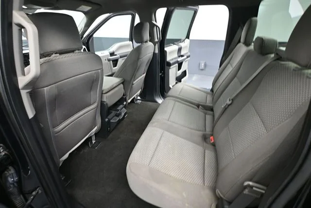 Used 2018 Black Ford XLT image 27