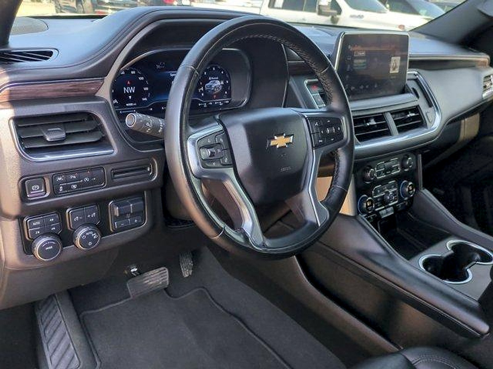 2024 Chevrolet Tahoe LT - Photo 10