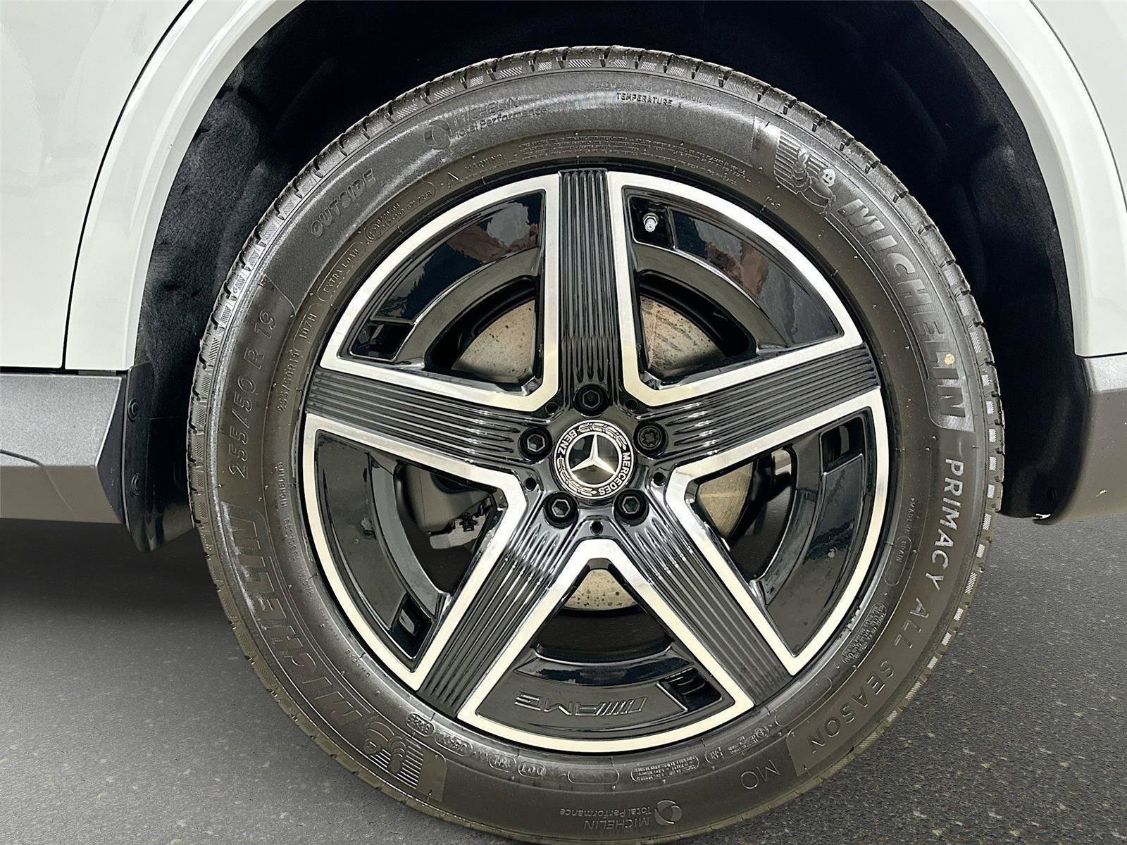 Used 2026 MANUFAKTUR Alpine Grey Mercedes-Benz GLC 300 image 39
