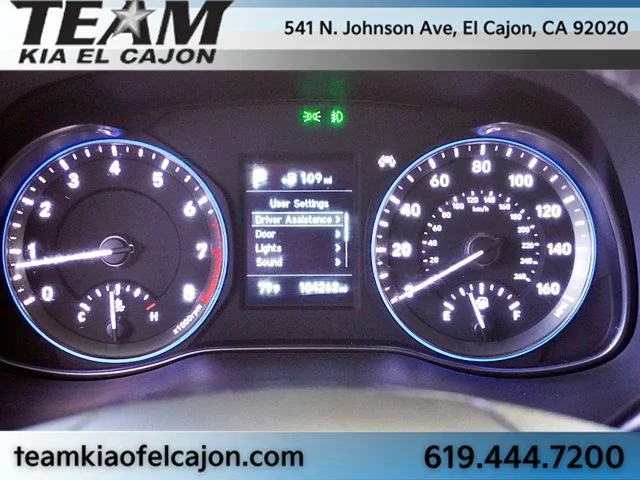 Used 2018 White Hyundai SEL image 36