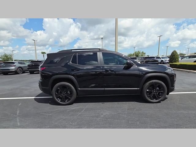 New 2027 Mosaic Black Metallic Chevrolet LT image 18