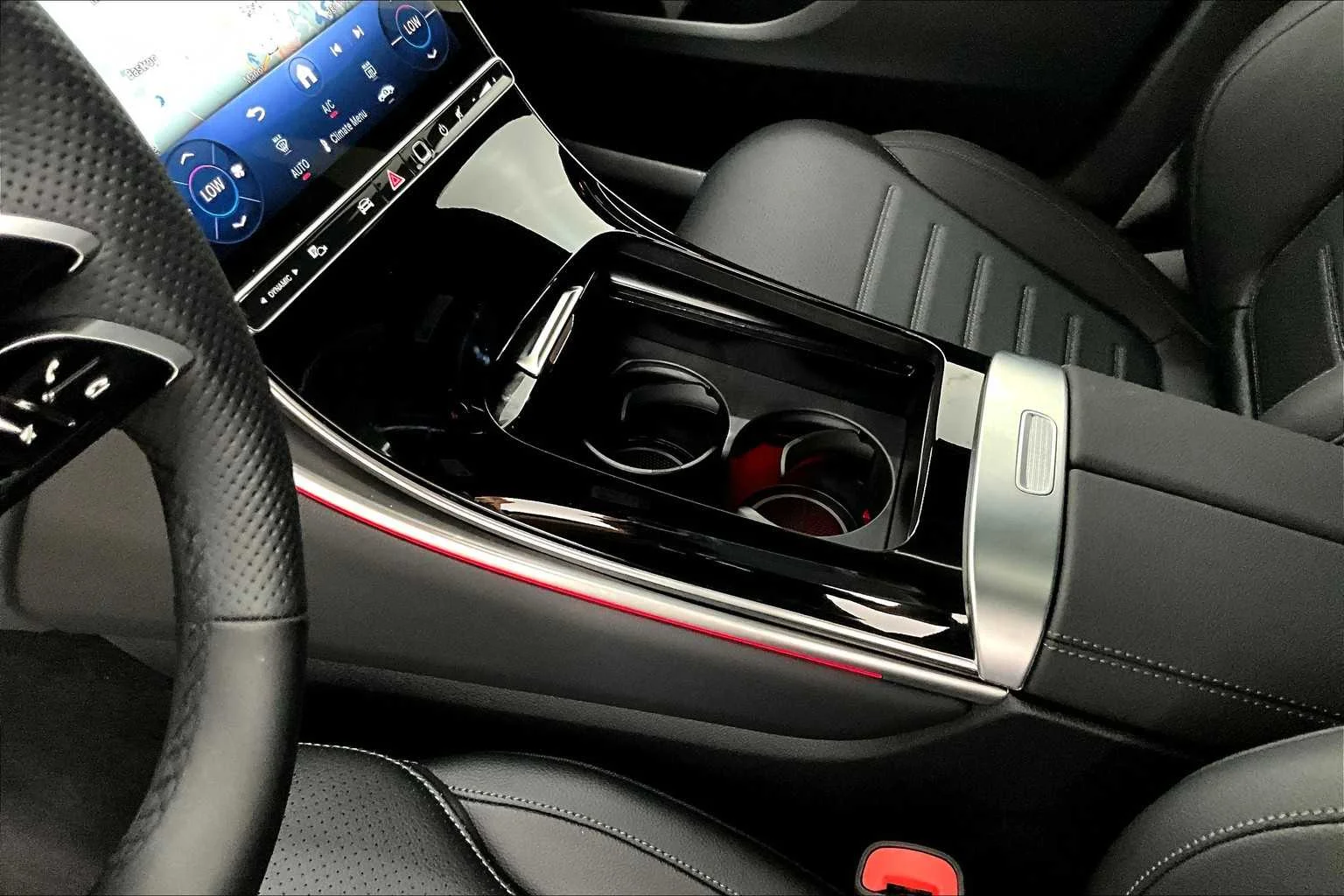 2025 Mercedes-Benz GLC Base - Photo 7
