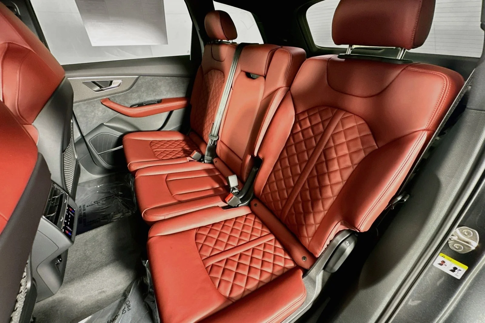 New 2026 Daytona Gray Pearl Effect Audi Premium Plus image 9