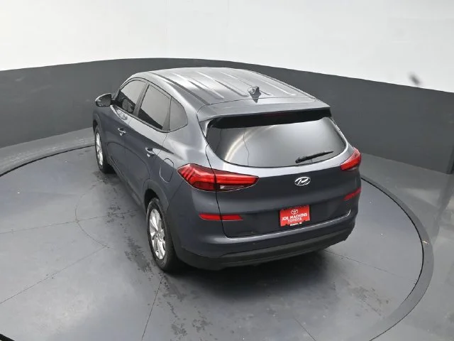Used 2021 Gray Hyundai SE image 27