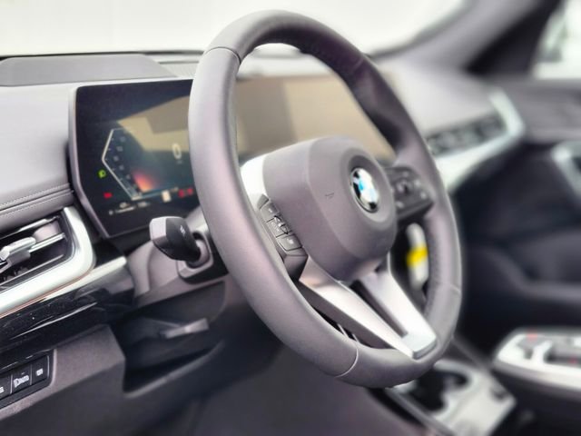 2026 BMW X1 28i - Photo 18