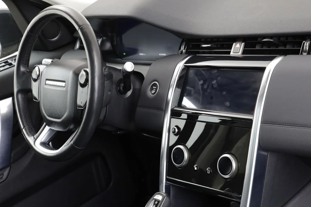 Used 2020 Gray Land Rover SE image 22