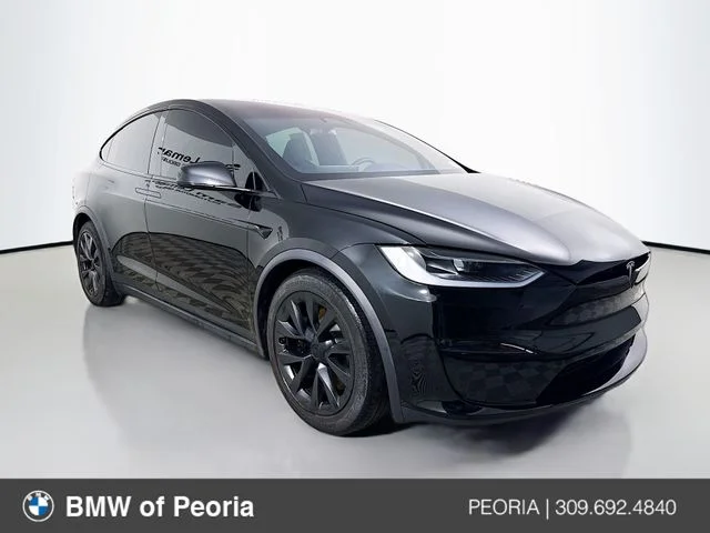 2023 Tesla Model X Long Range's photo