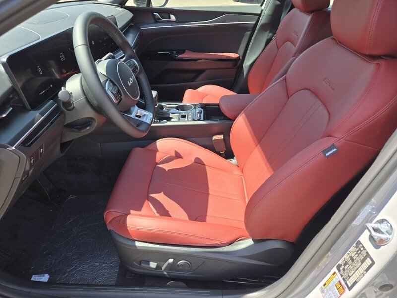 New 2026 Wolf Gray Kia GT-Line FWD image 6