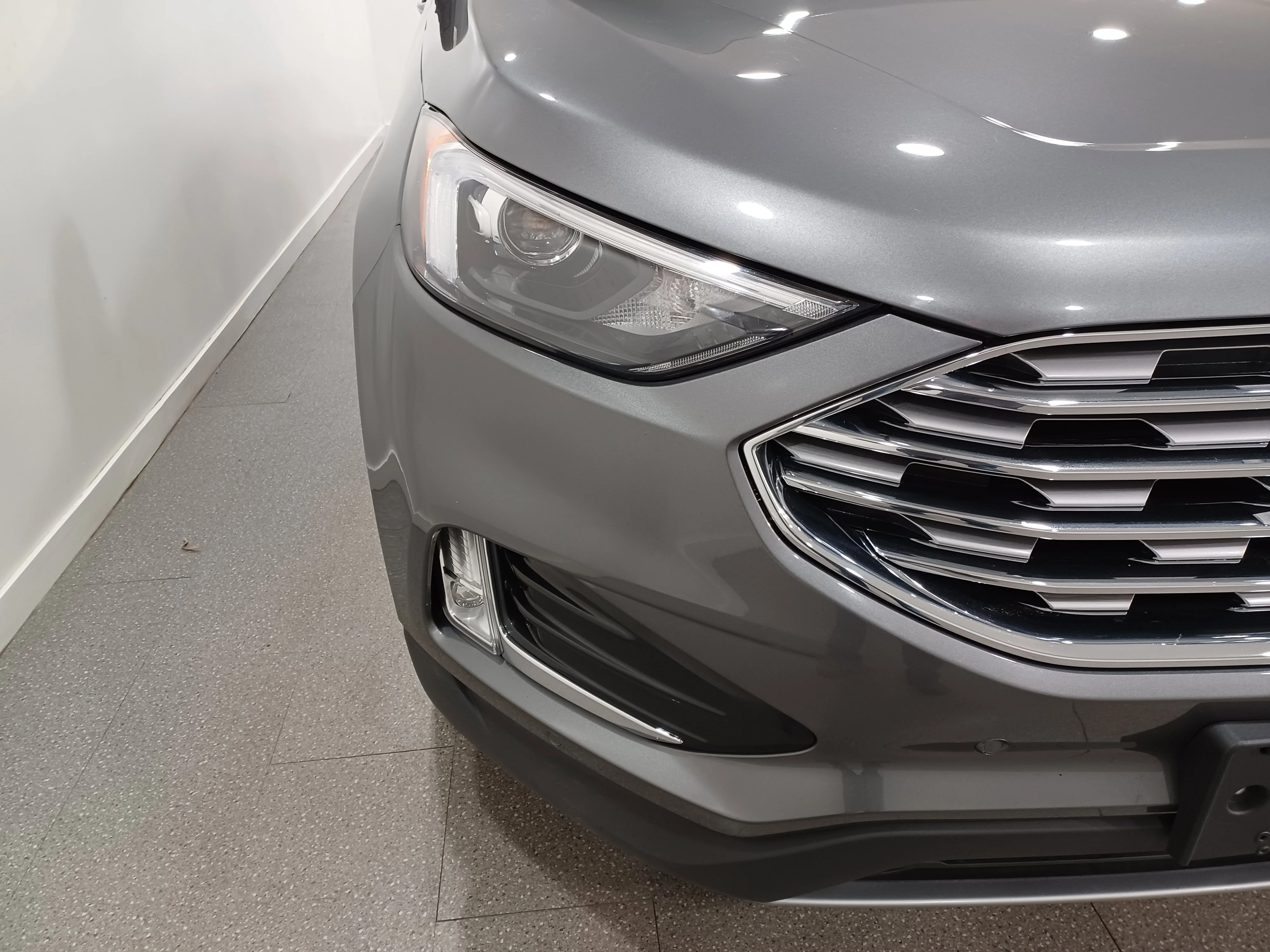 Certified Used 2024 Carbonized Grey Metallic Ford Titanium AWD*Remote Start | Nav | Htd Leather | Blind Spot Detection | Park Assist | Bang & Olufsen® image 4