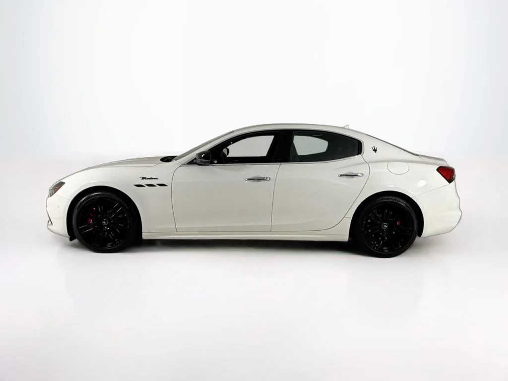 Used 2024 Bianco Maserati Modena image 2