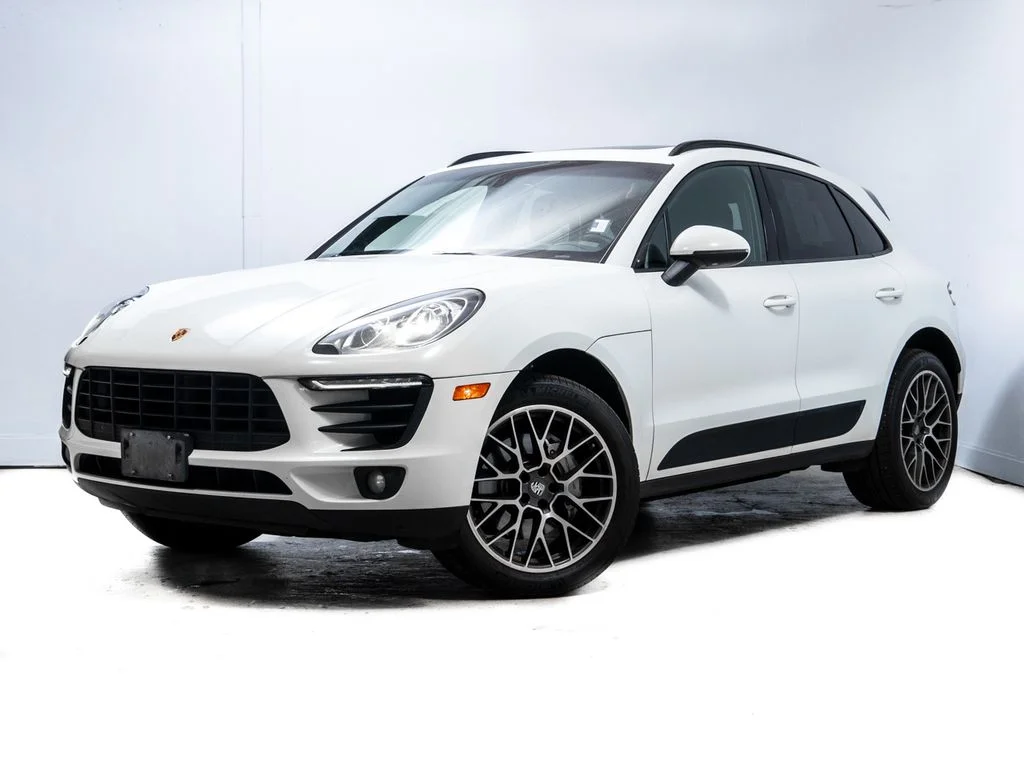 2015 Porsche Macan S's photo