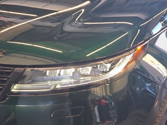 New 2026 British Racing Green Land Rover Dynamic SE image 21