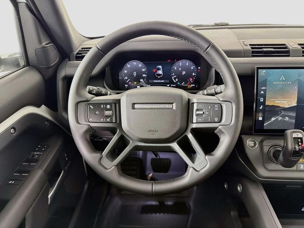 New 2026 Fuji White Land Rover X-Dynamic SE image 24