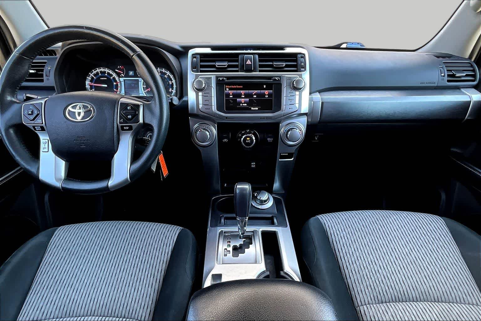 2016 Toyota 4Runner SR5 - Photo 16