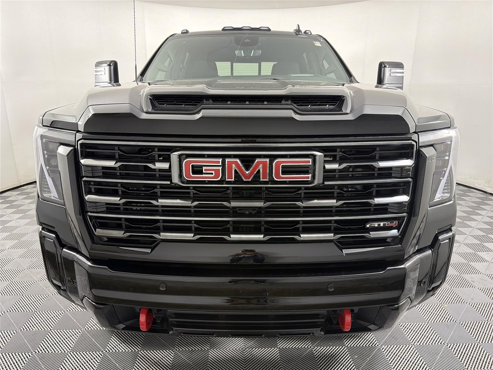 2026 GMC Sierra 2500HD AT4 - Photo 2