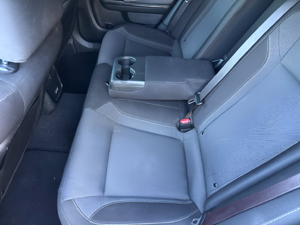 Used 2019 Gray Dodge SXT image 33