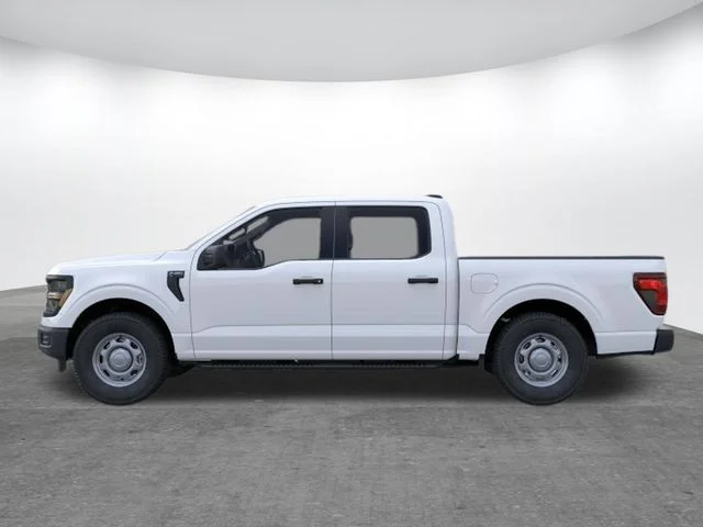 New 2026 Oxford White Ford XL image 3