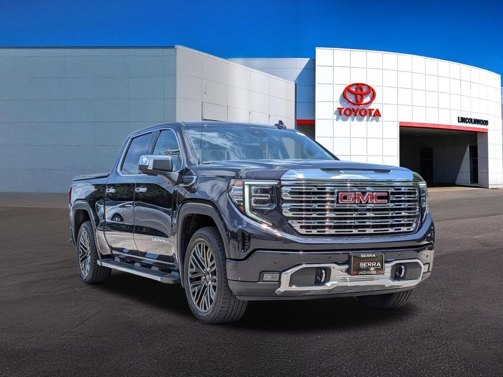 Used 2022 Silver GMC Denali image 8