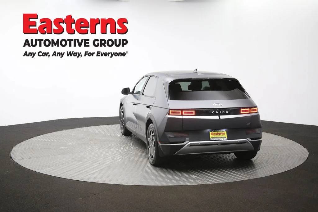 Used 2023 Gray Hyundai SEL image 64