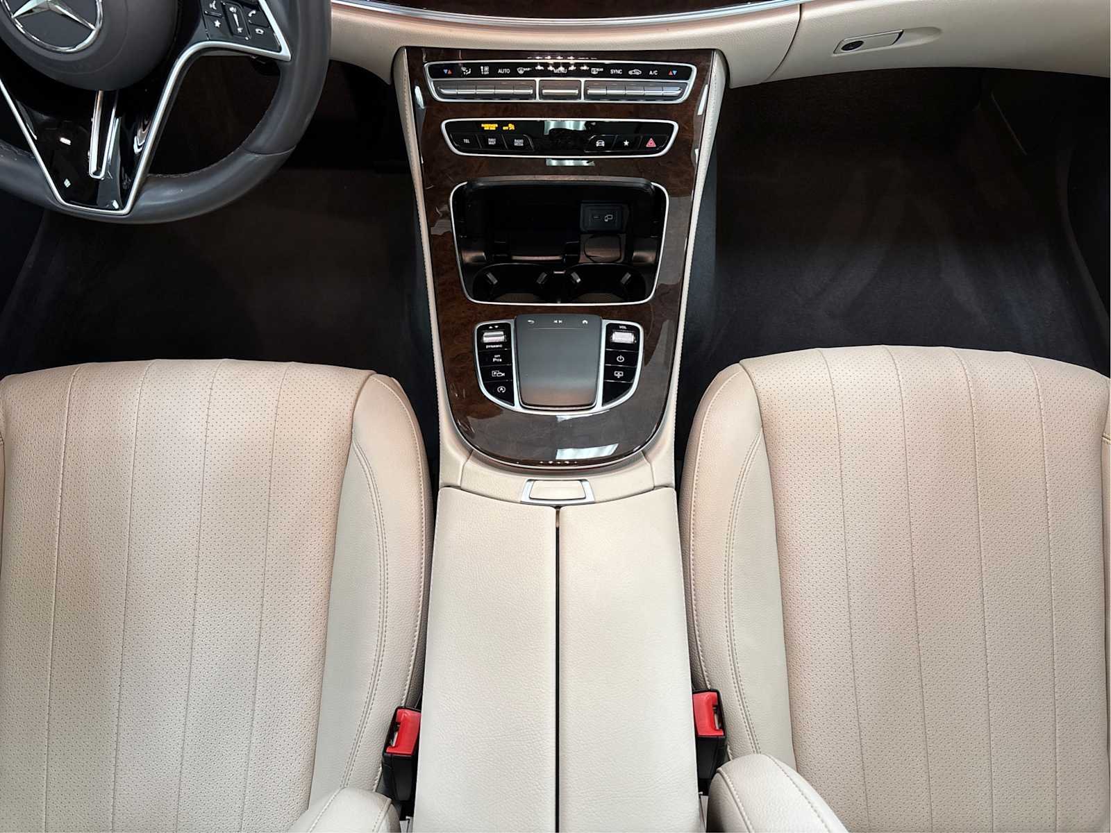 Used 2022 MANUFAKTUR Diamond White Mercedes-Benz E 350 image 23