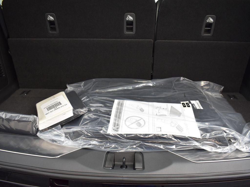 Used 2025 Black INFINITI PURE image 21