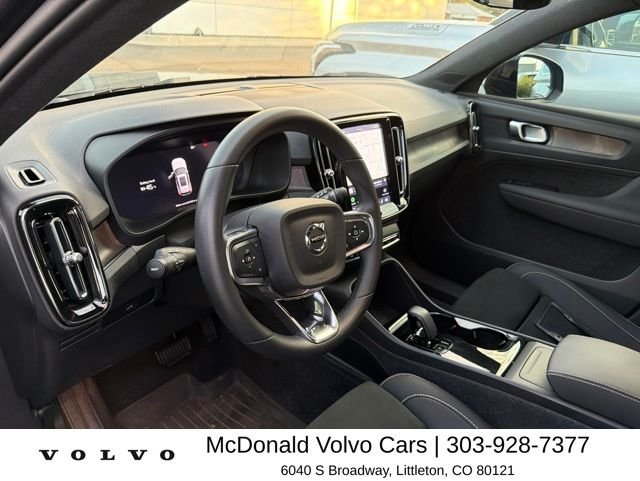 Used 2023 Black Volvo Twin Plus image 4