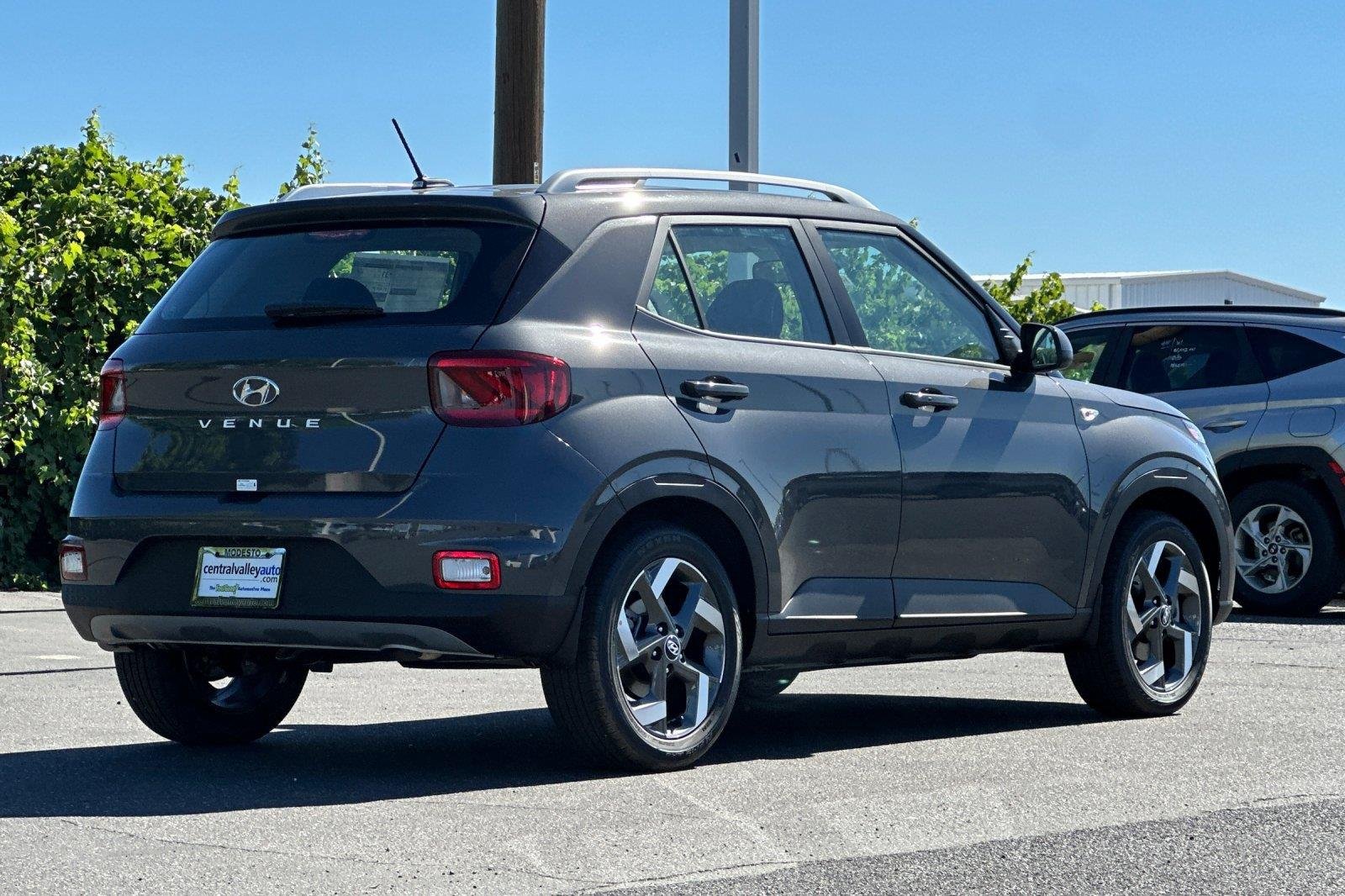 New 2026 Ecotronic Gray Hyundai SEL image 3