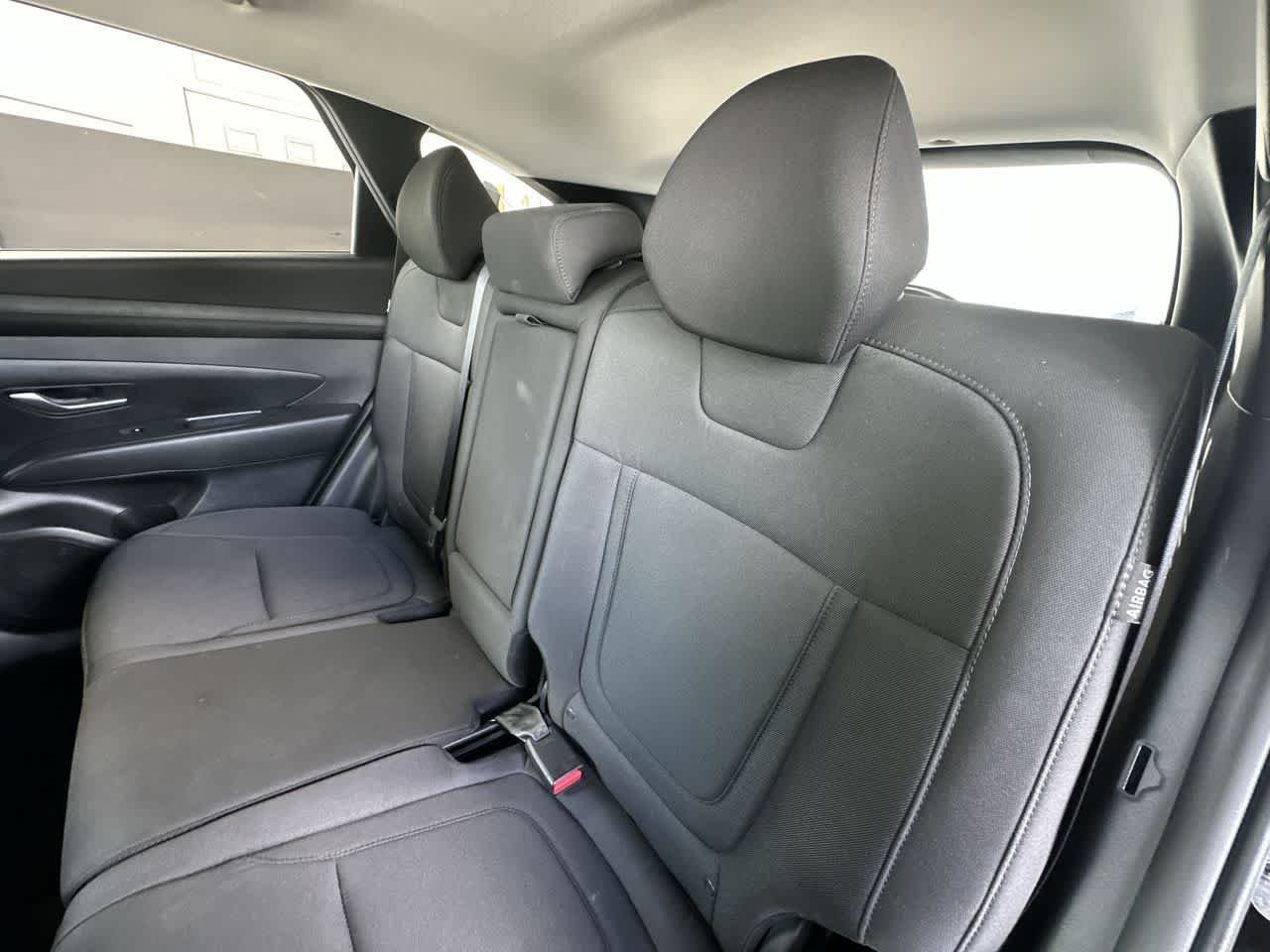 2025 Hyundai Tucson SE - Photo 22