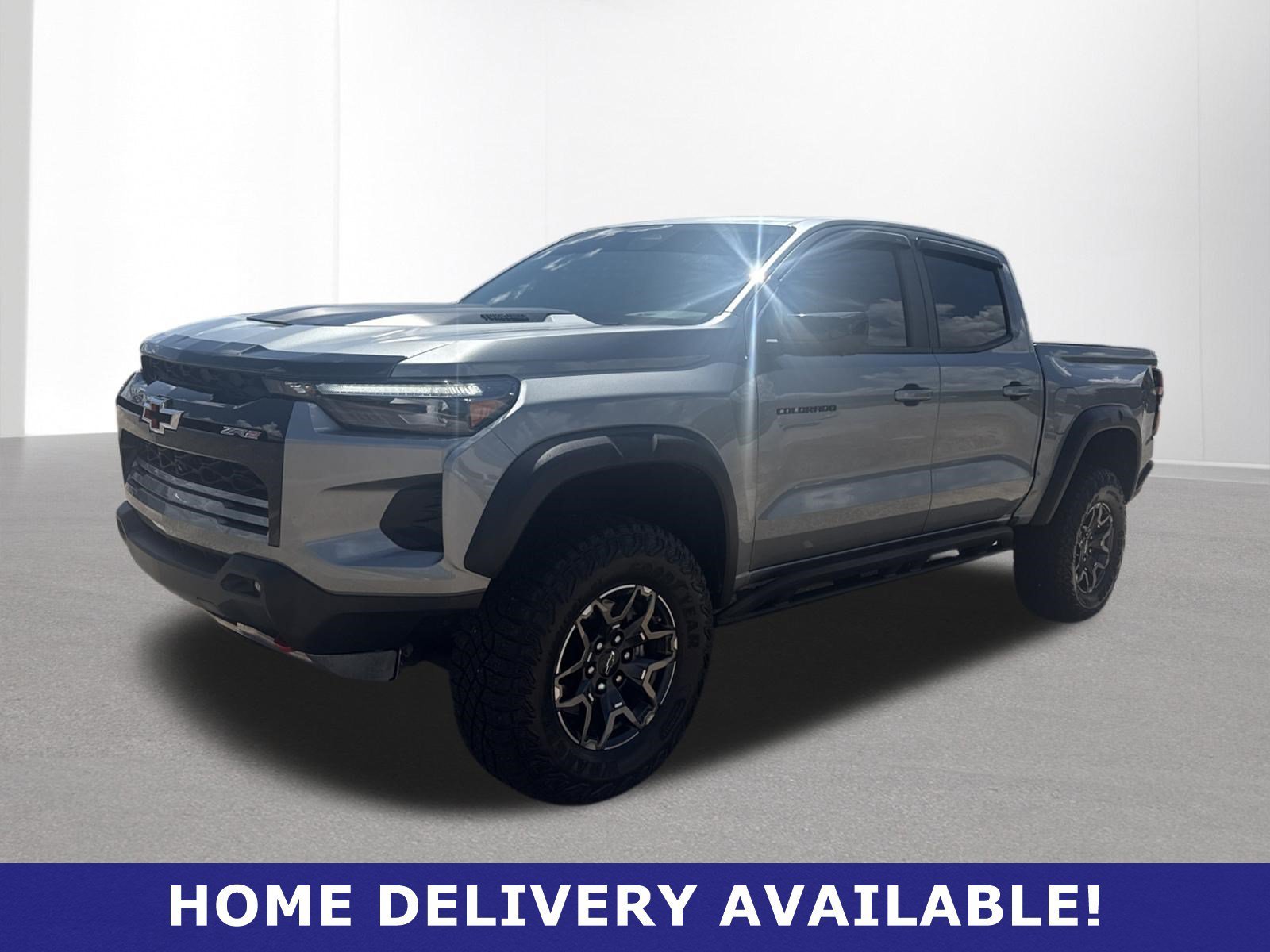 Used 2025 Sterling Gray Metallic Chevrolet ZR2 image 3