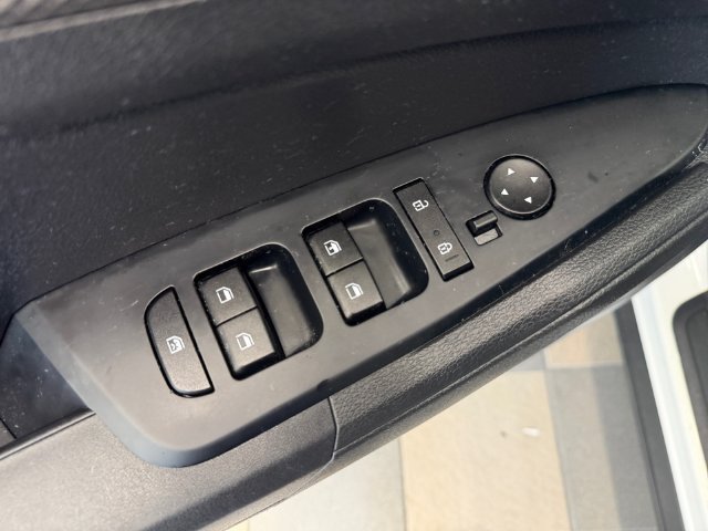 Used 2023 White Kia LX image 27