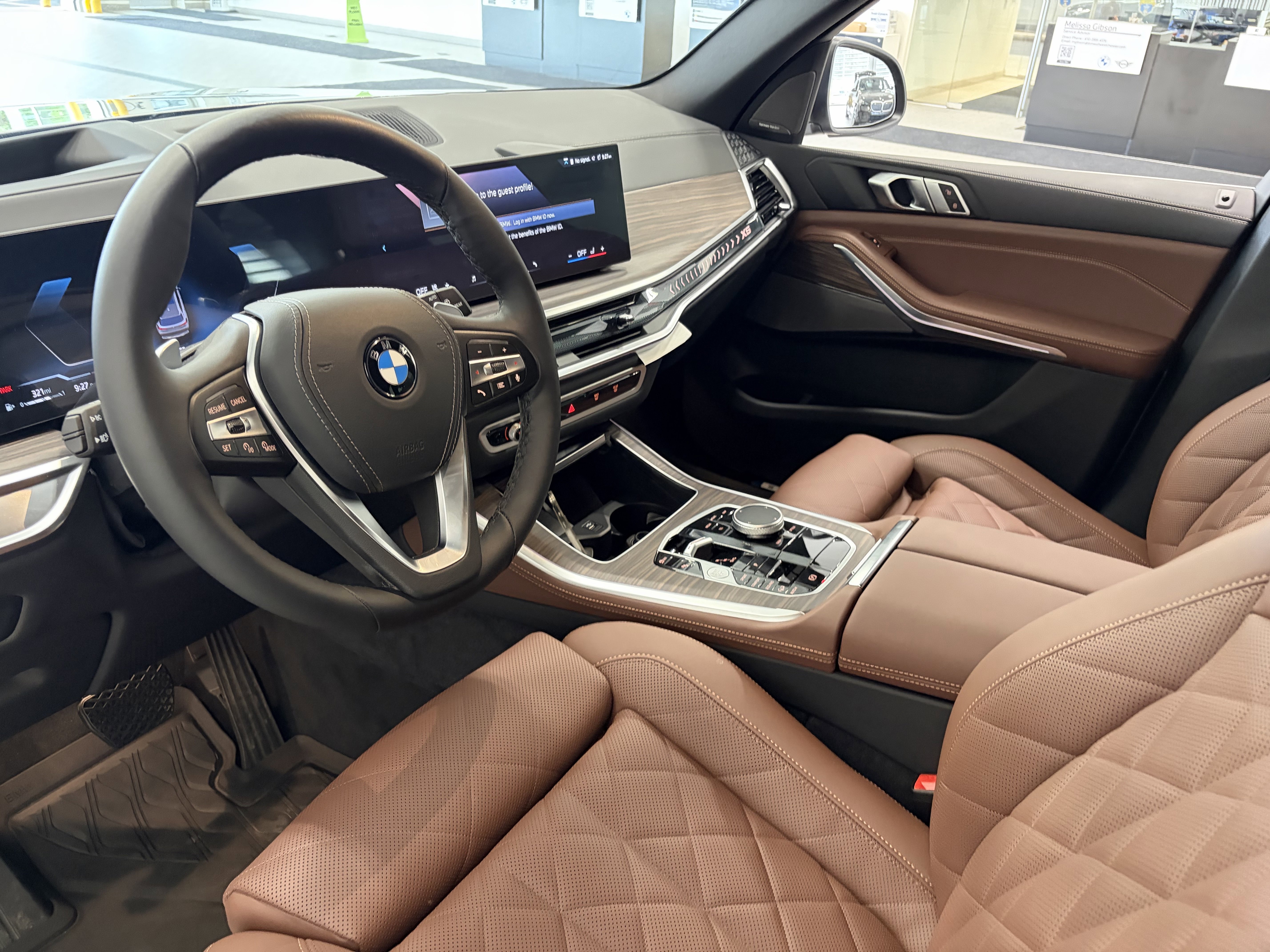 Used 2026 SKYSCRAPER GREY M BMW xDrive40i image 10