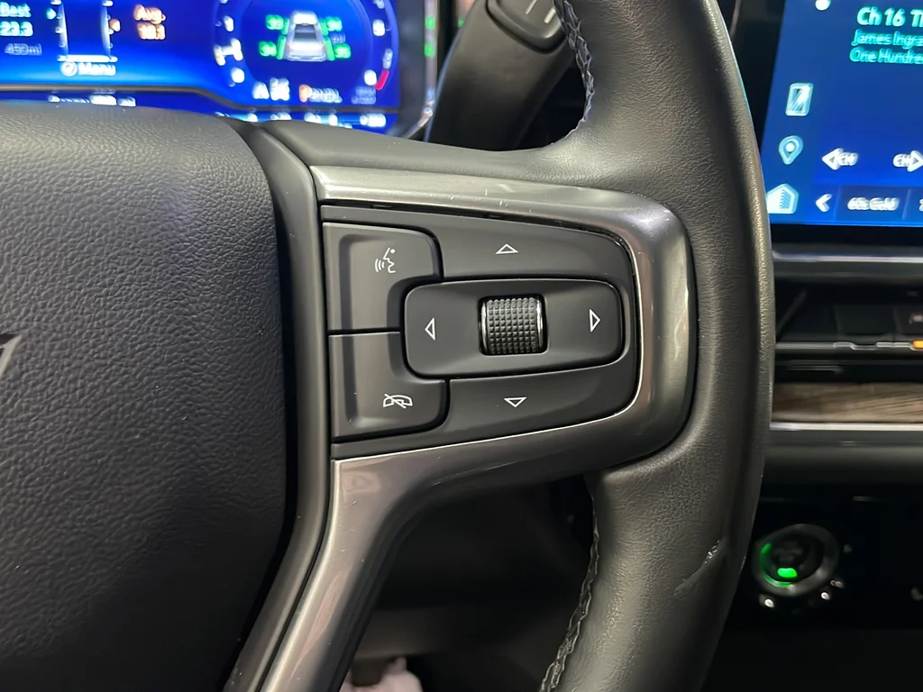 Used 2024 Red Chevrolet LT image 17