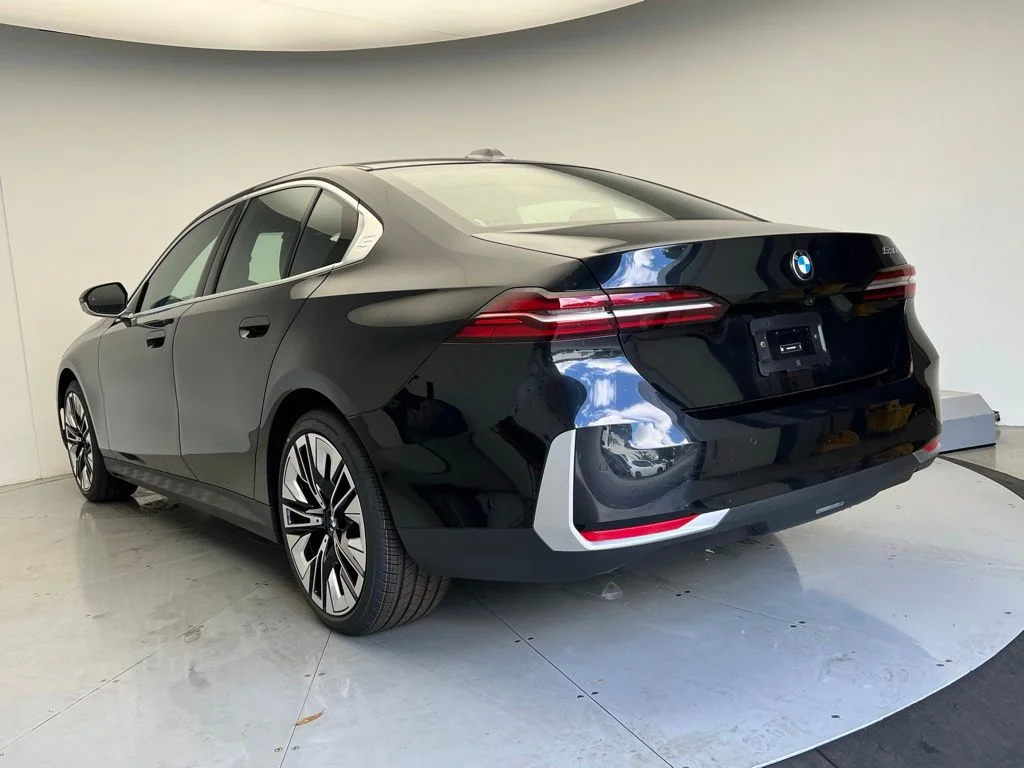 New 2027 Black Sapphire Metallic BMW 530i image 3