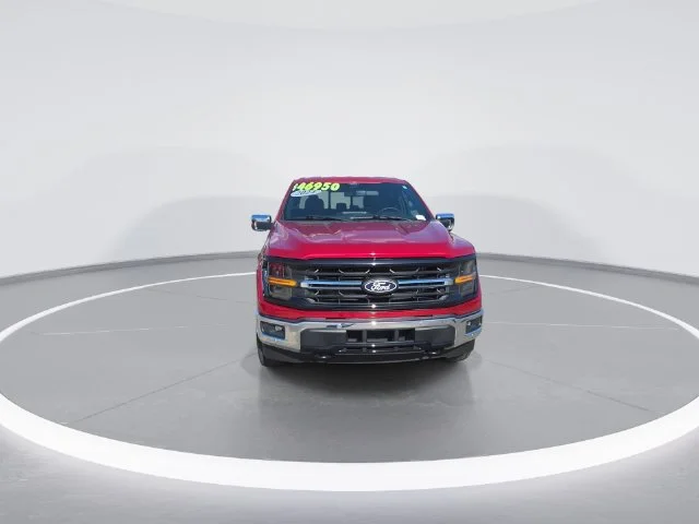 Used 2024 Red Ford XLT image 3