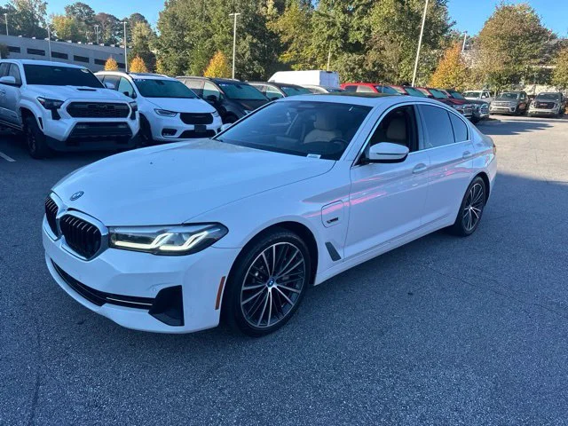 Used 2023 White BMW 530e iPerformance image 7