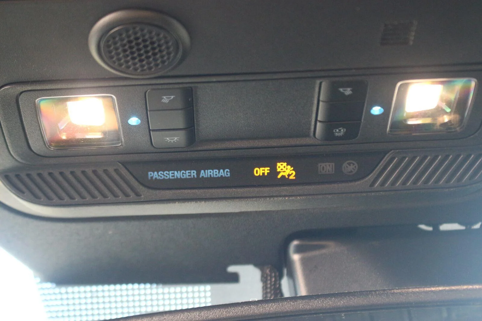 Used 2024 Oxford White Ford Badlands image 31